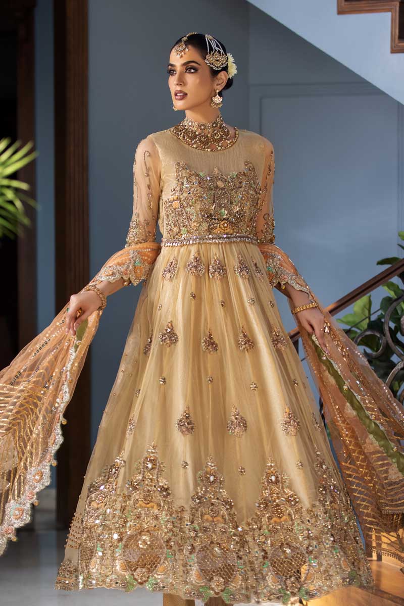 KB-E-301 - Sherry's wardrobe