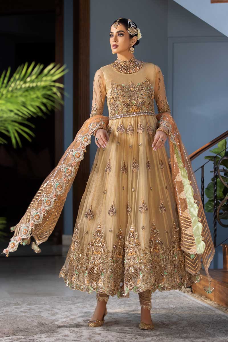 KB-E-301 - Sherry's wardrobe