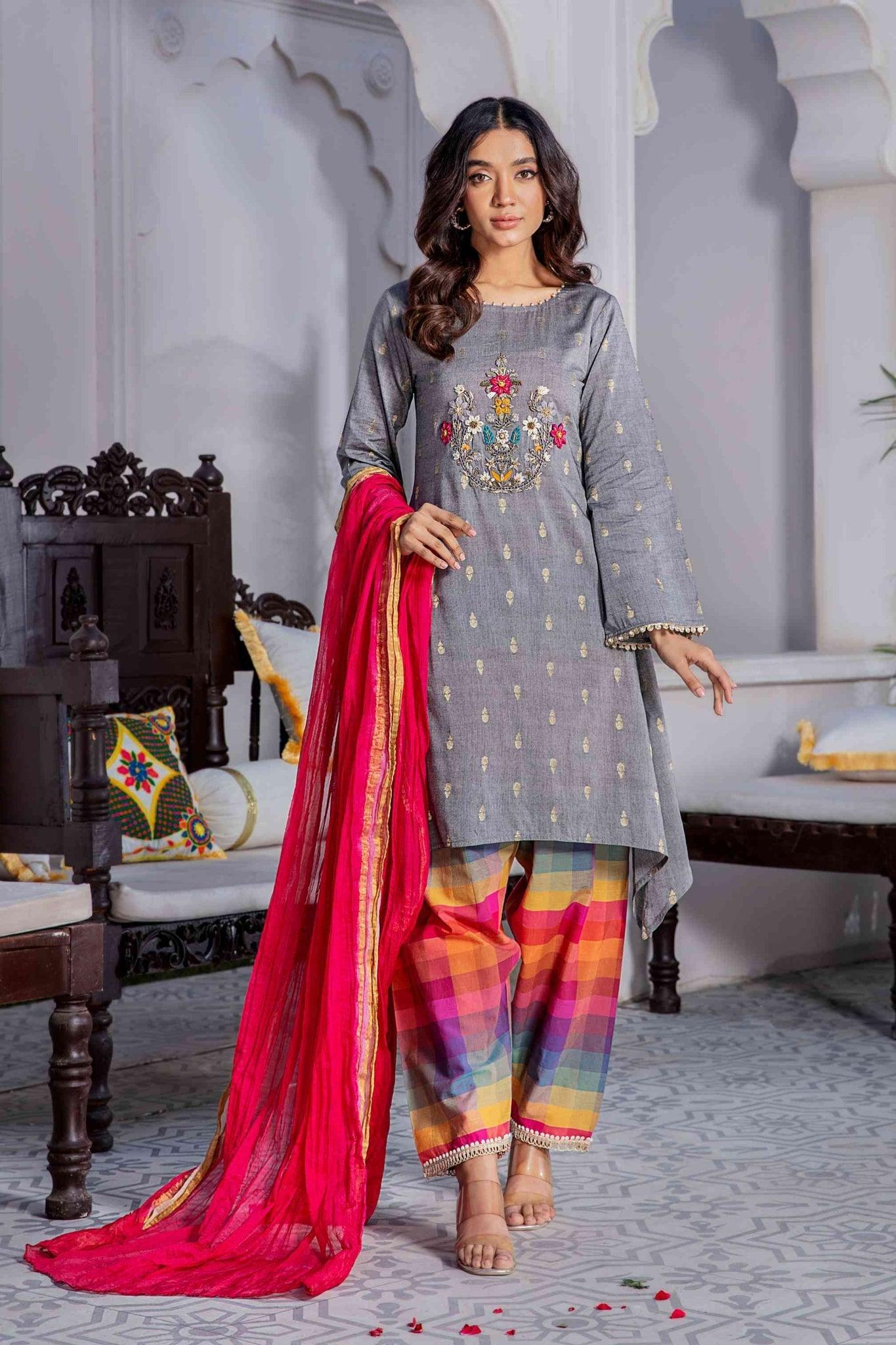 F-107 KB - Sherry's wardrobe