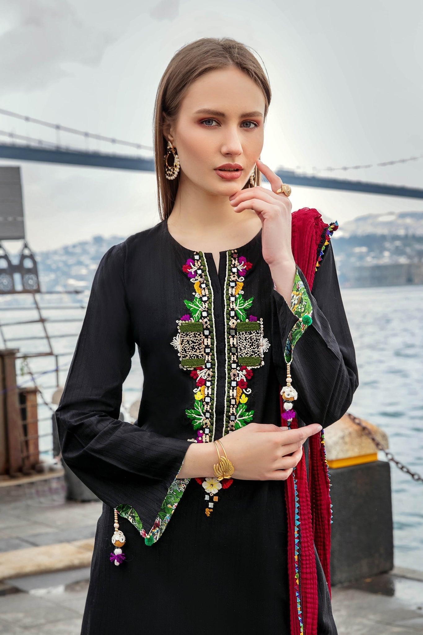 F-114 KB - Sherry's wardrobe