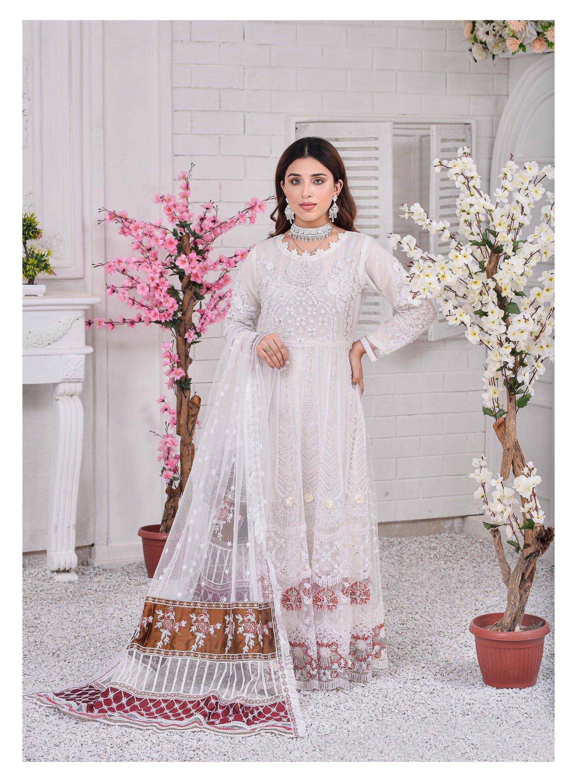 WHITE PEARL - Sherry's wardrobe