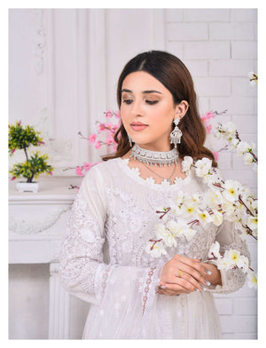 WHITE PEARL - Sherry's wardrobe