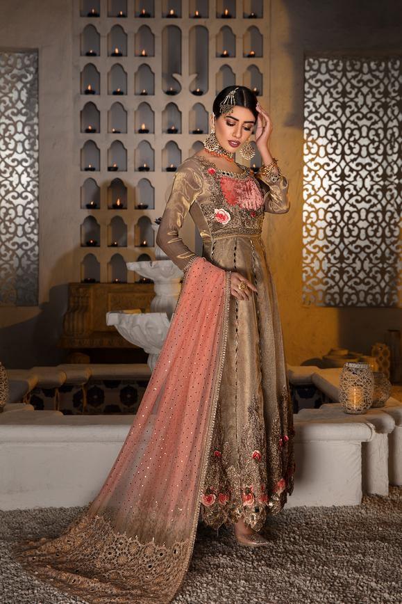 P-204 KB - Sherry's wardrobe