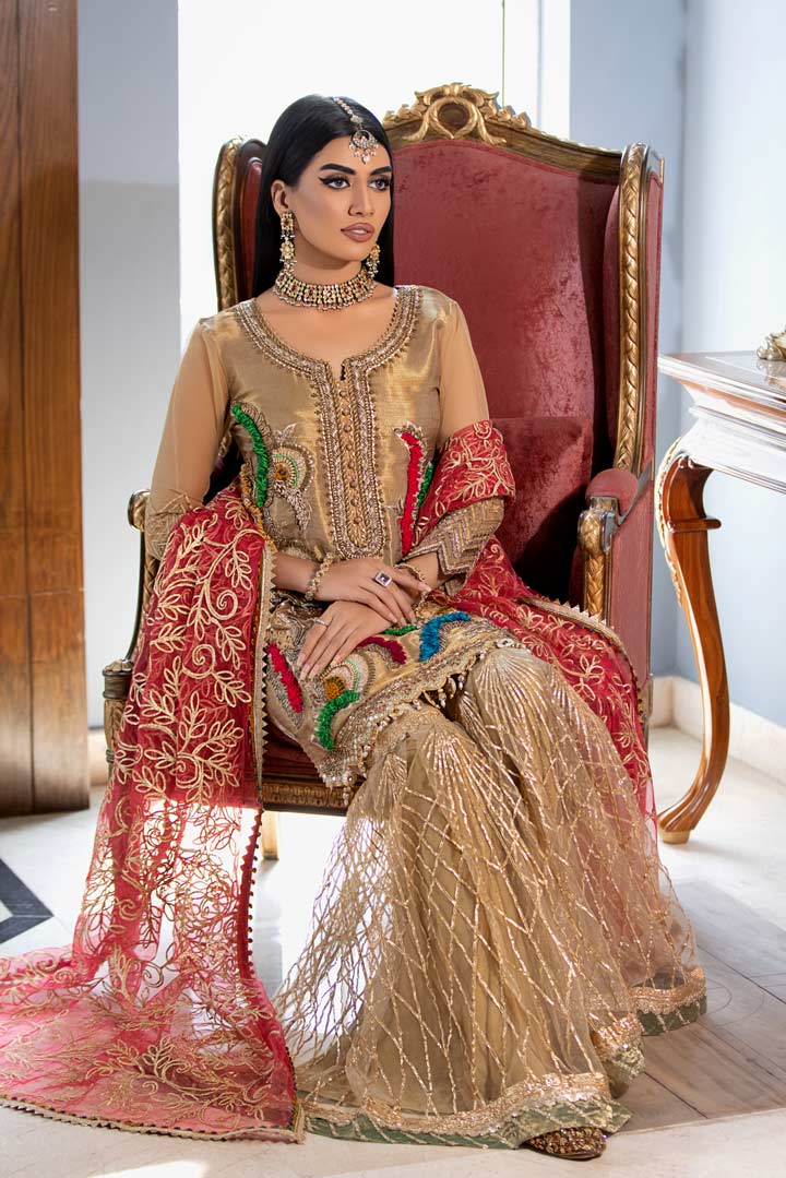 P-226 - Sherry's wardrobe