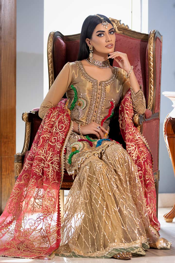 P-226 - Sherry's wardrobe