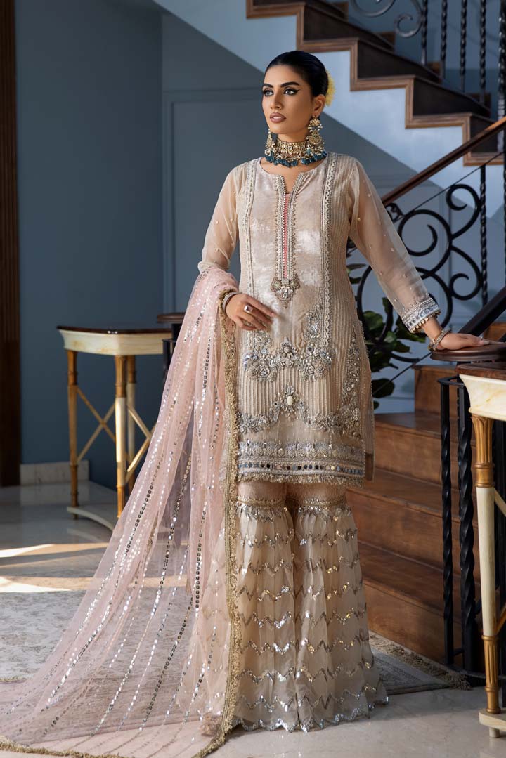 P-229 - Sherry's wardrobe