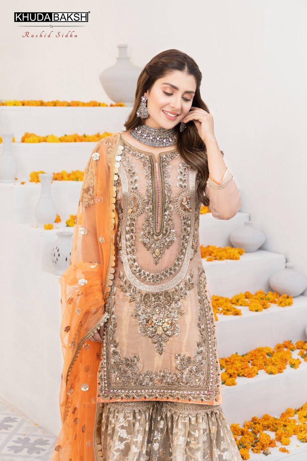 Z-225 KB - Sherry's wardrobe