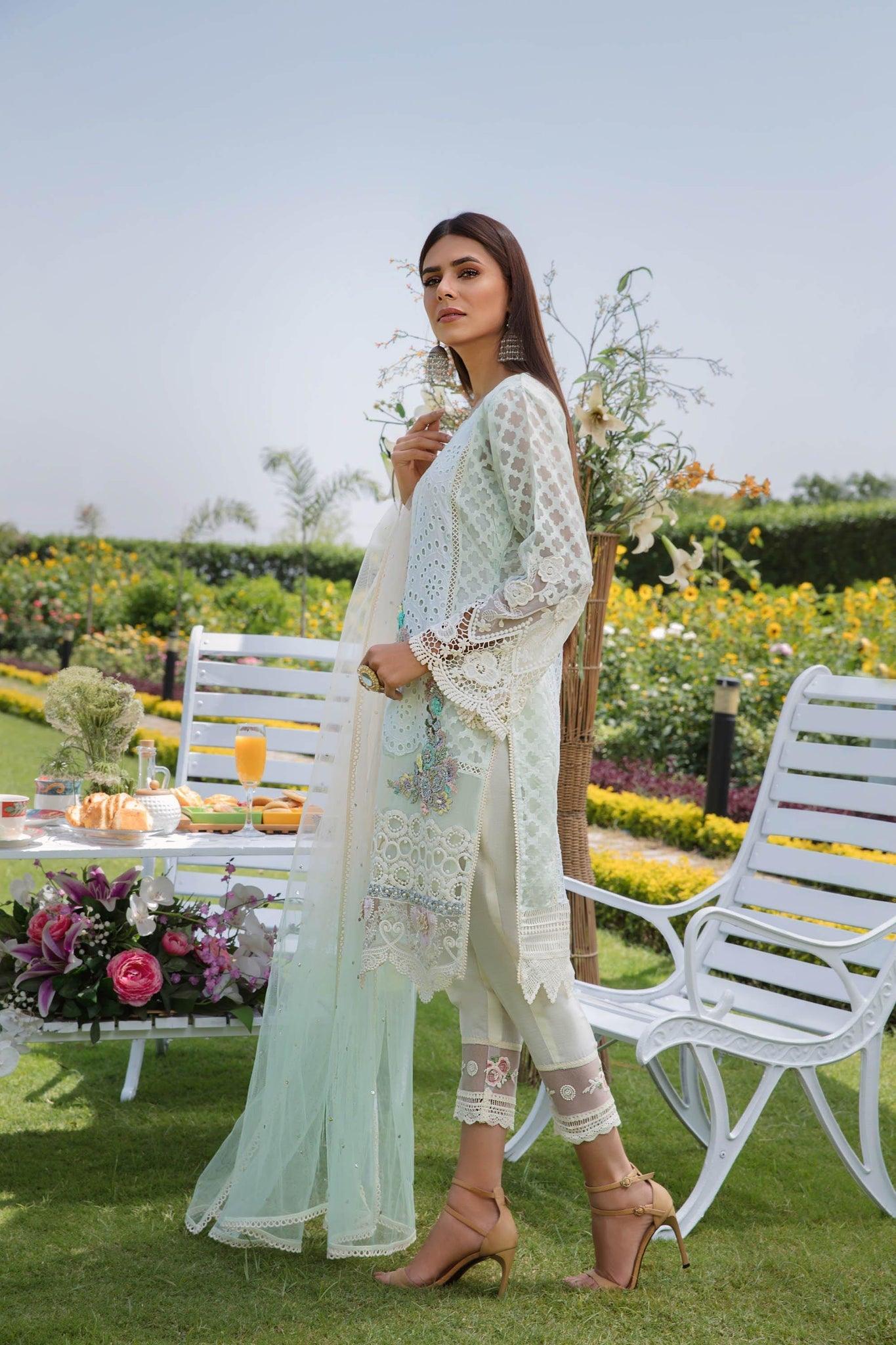 Z-233 KB - Sherry's wardrobe