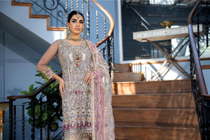 E-303 - Sherry's wardrobe